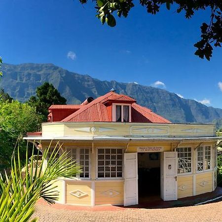 Le Bois Rouge Otel Cilaos Dış mekan fotoğraf