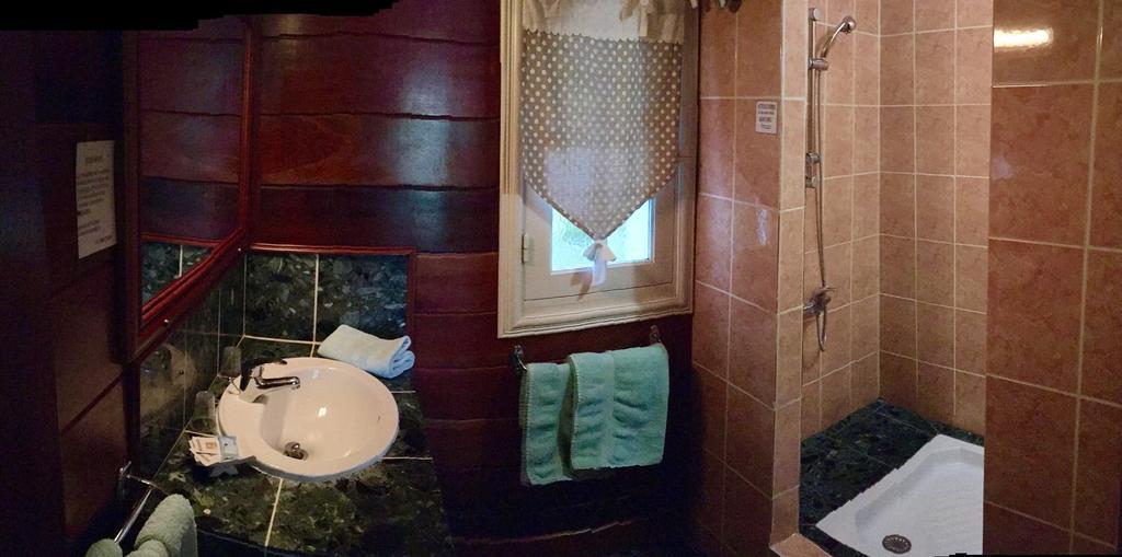 Le Bois Rouge Otel Cilaos Dış mekan fotoğraf