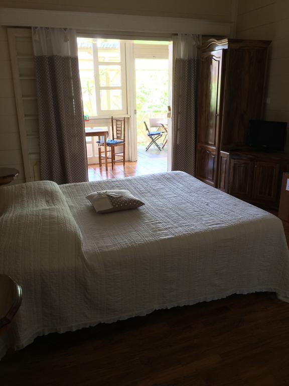 Le Bois Rouge Otel Cilaos Oda fotoğraf