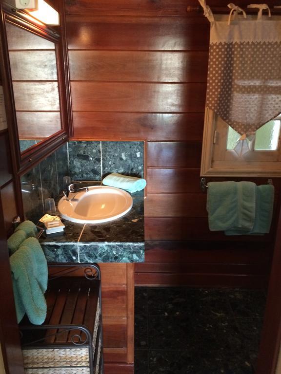 Le Bois Rouge Otel Cilaos Dış mekan fotoğraf